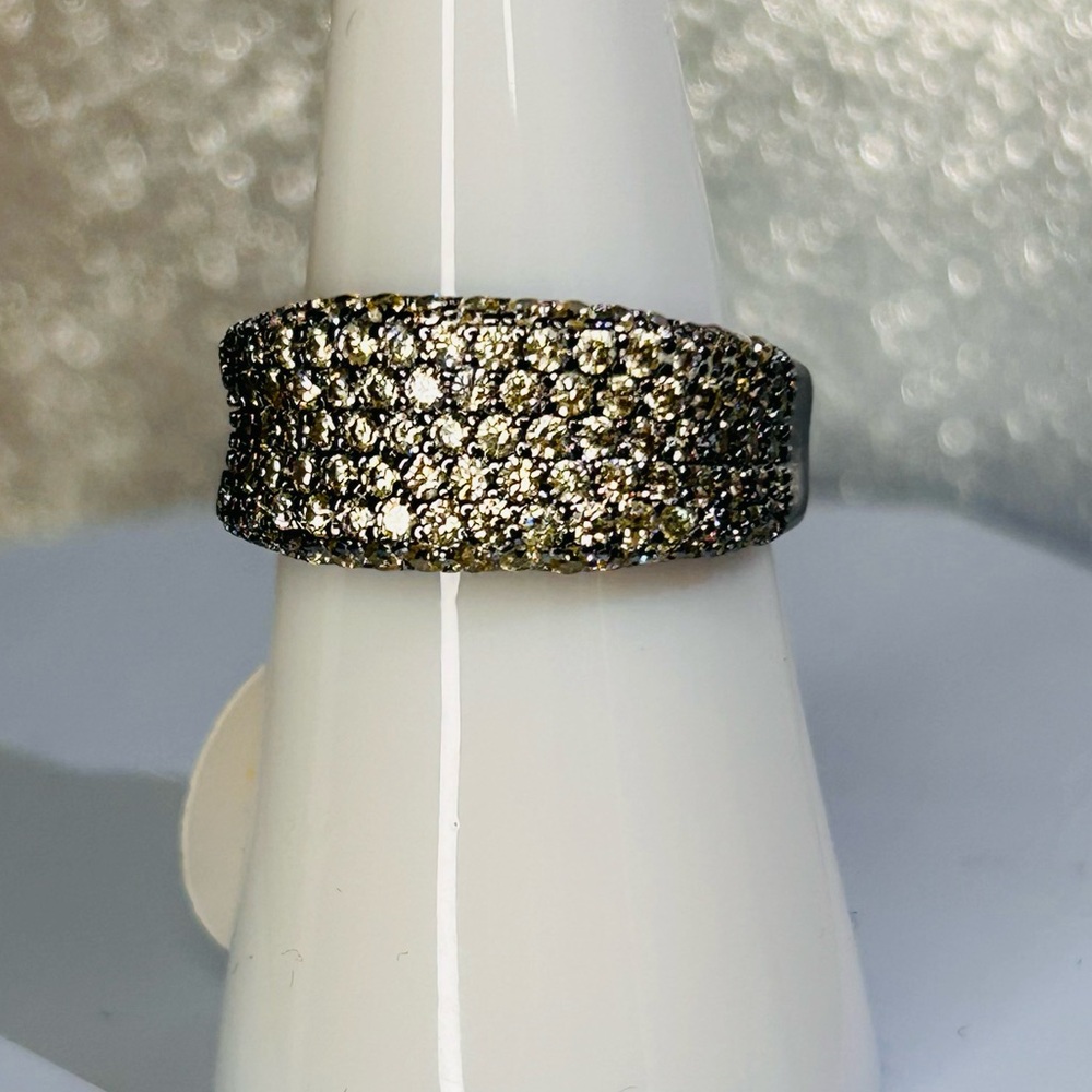 Bomb Party Diamond Cubic Zirconia Ring on Hematite Plating Size 7 New